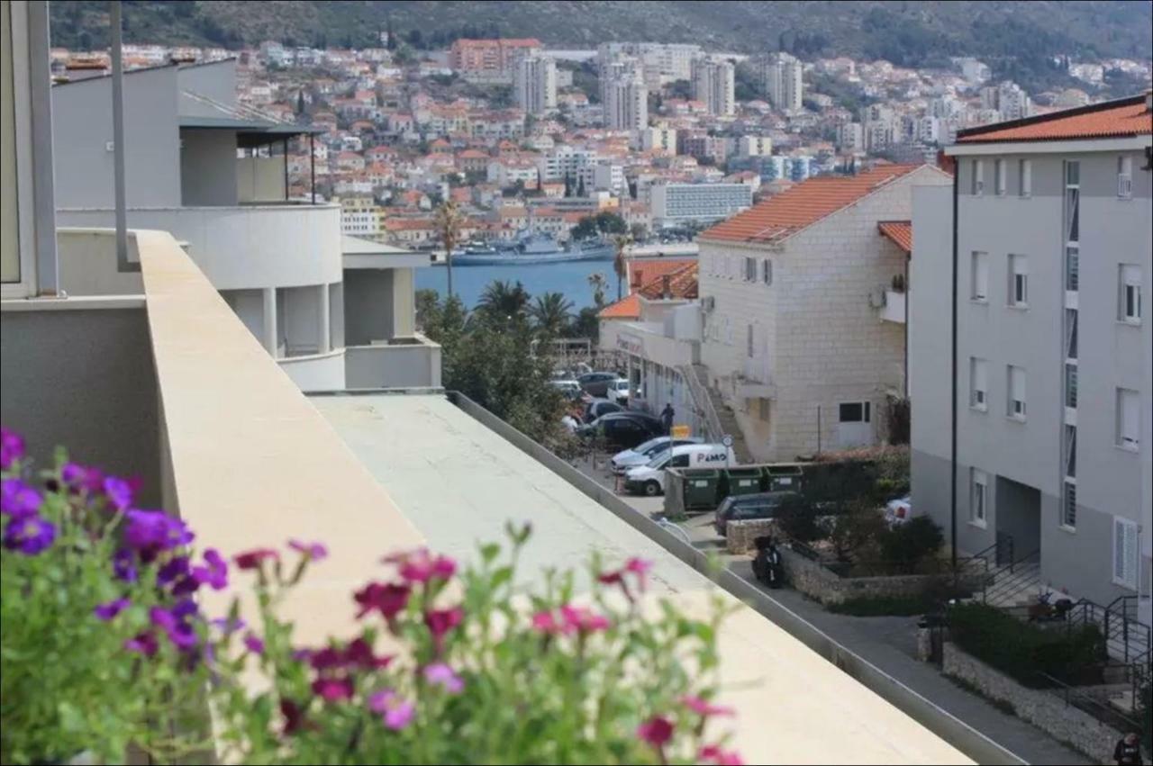 Coral Beach Apartment Dubrovnik Bagian luar foto